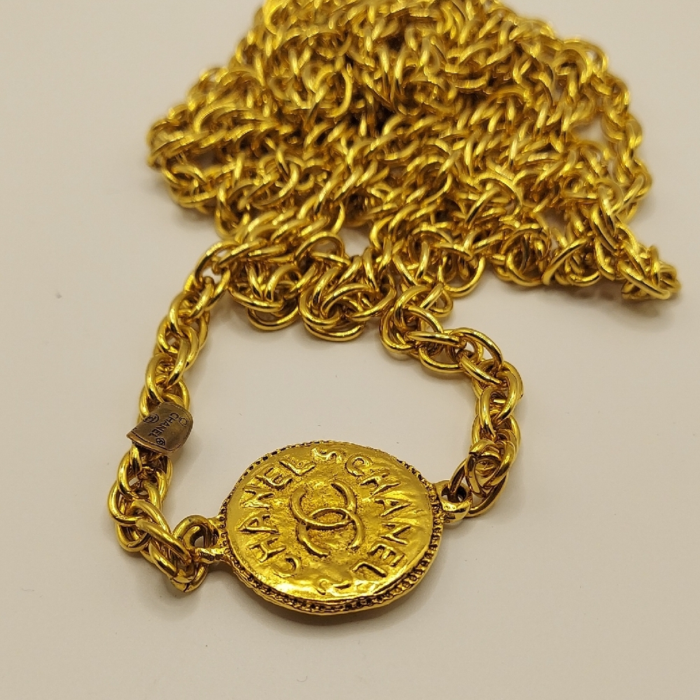 CHANEL Long Gold CC Medallion Necklace EVC!😍 - Picture 3 of 10
